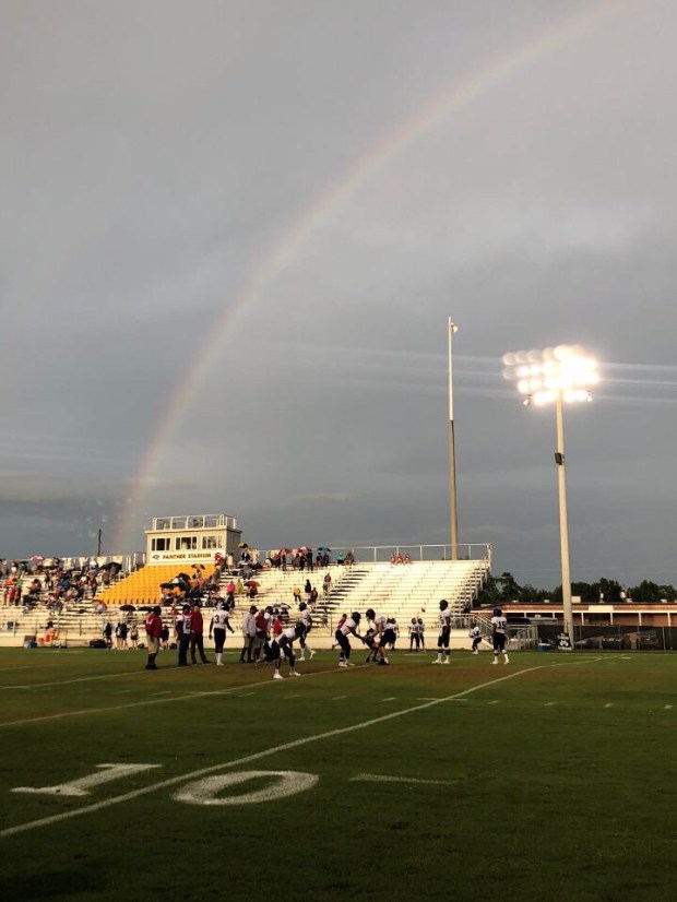 Encore Sports Medicine is proud to provide Athletic Training Services to high schools and colleges across Alabama and Mississippi for over 40 years. We LOVE to see you move!